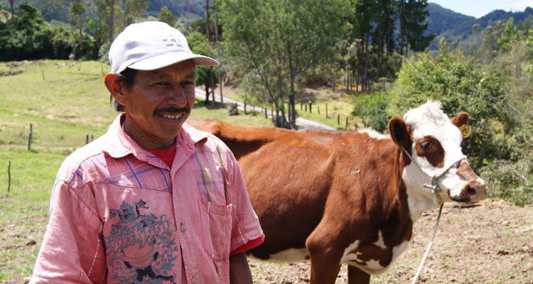 FUNDAGAN-Una-Vaca-por-la-Paz-Beneficiarios-4